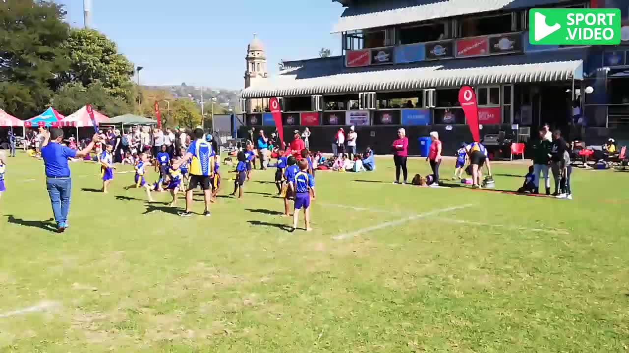 Elarduspark Laerskool - U8 (5) Vs. Ezazi Primary School - U8 (1) - 9 : 3