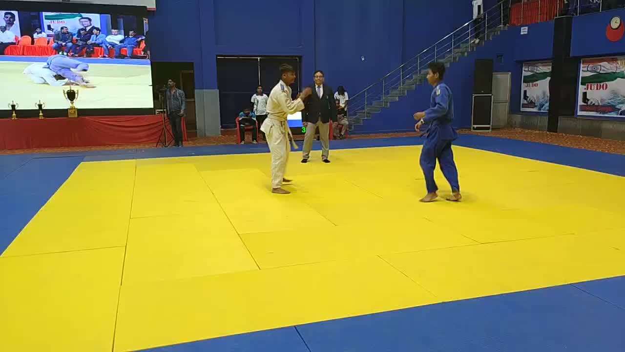 Prince Prabhakar (Jhd) vs. Jwbtha Narzary (Asm)