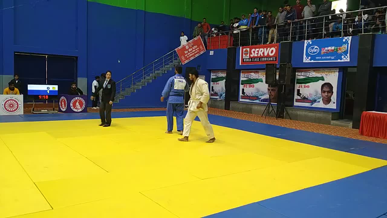 JOBANDEEP SINGH (PUN) - 100 kg Boys vs. DEEPAK DESWAL (DEL) - 100 kg Boys