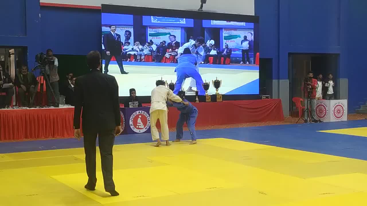 ANNU SATYAWAN (HAR) - 44 kg Girls vs. ALPA VADHER (GUJ) - 44 kg Girls