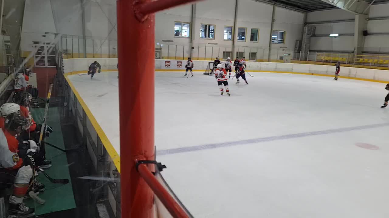 Brankárska mafia vs. Flaming puck