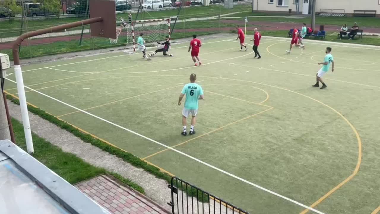 Feenix Futbalek